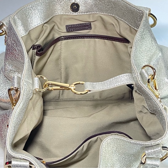 COPY - COPY - G.I.L.I. Metallic Silver Leather Satchel Bag - Picture 12 of 16
